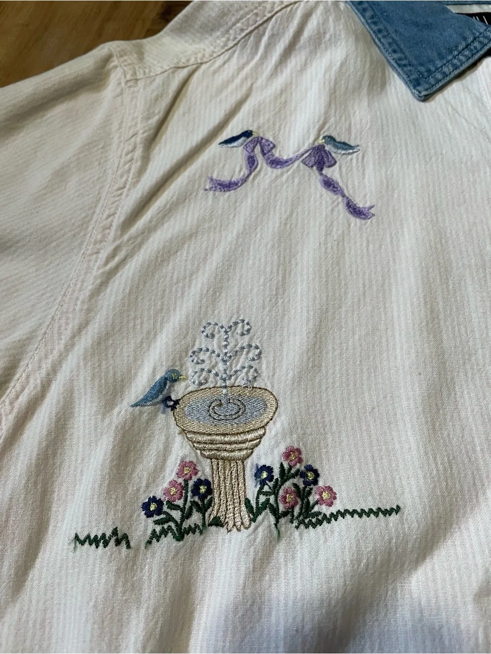 Vintage Bill Blass Cottagecore Garden Embroidered Shirt Denim Collar S